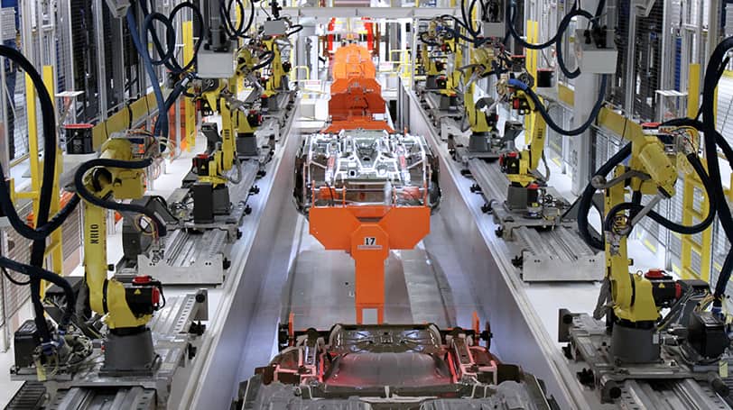 Assembling a 2015 Chrysler 200 in the State of the Art Manufacturing facility
